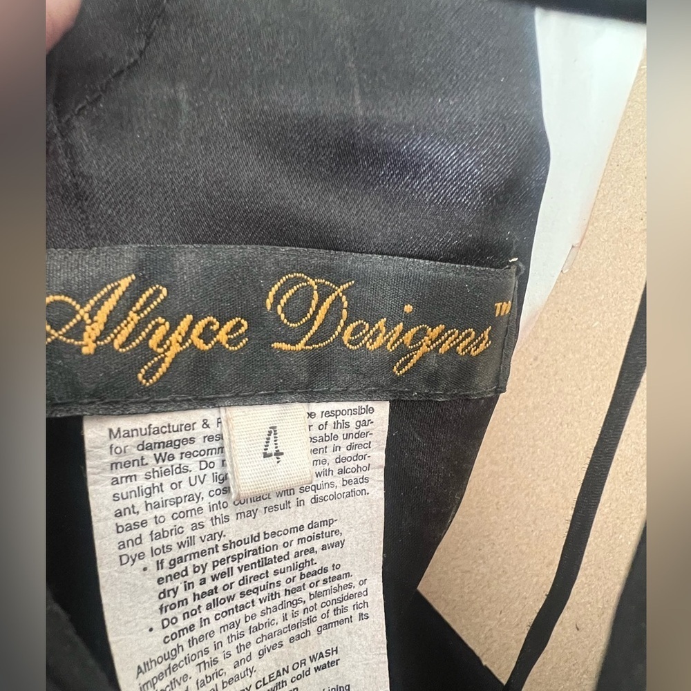 Elegant Black Strapless Prom Dress with Lace up Back - Picture 7 of 7